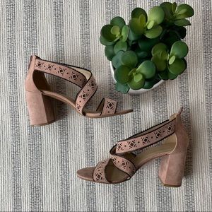 CL by Laundry Biz Super Suede Rose Sandal